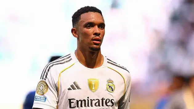M&agrave;n ra mắt kh&ocirc;ng như &yacute; của Trent Alexander-Arnold