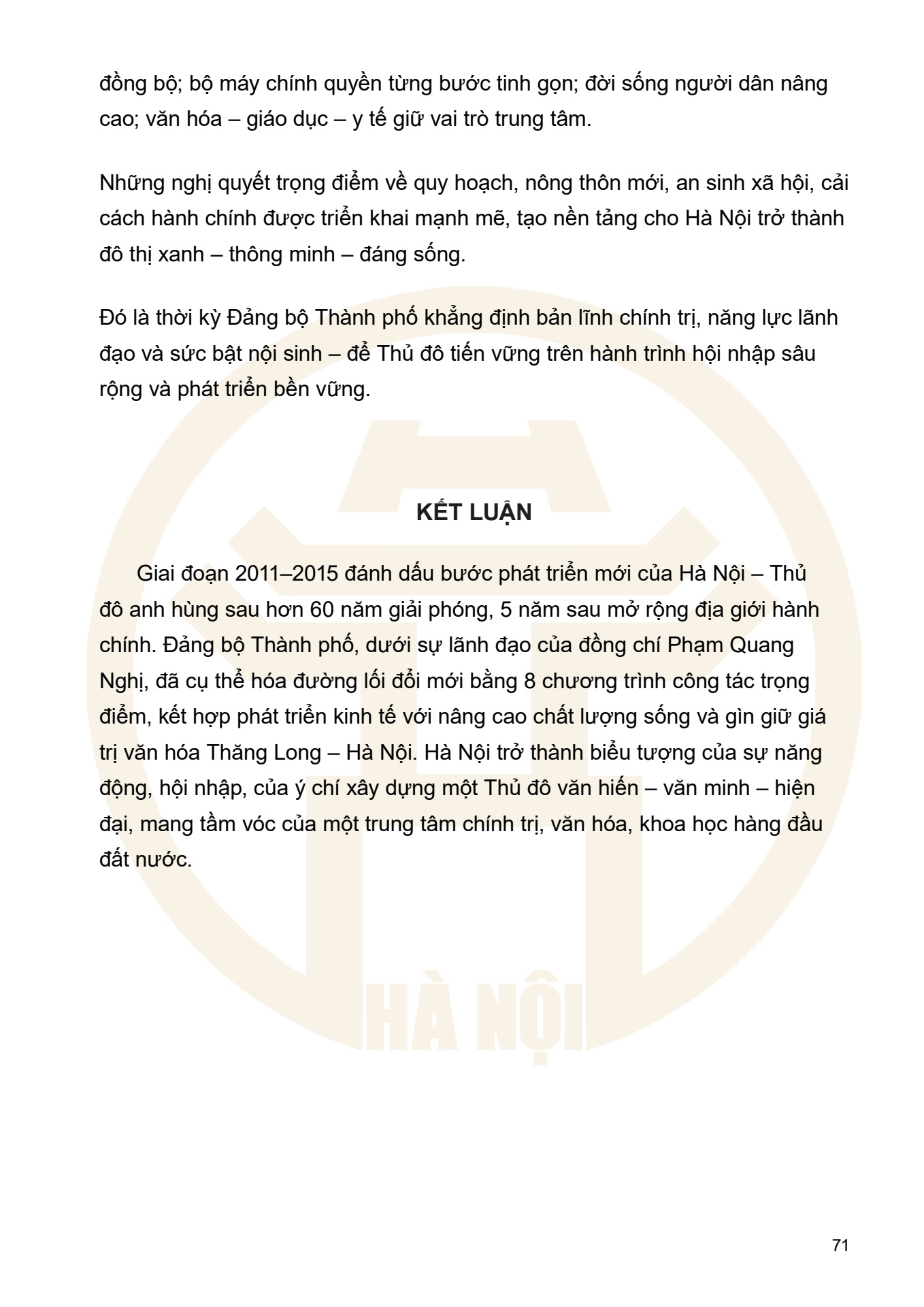 Dưới ngọn cờ Đảng - H&agrave; Nội viết n&ecirc;n Thi&ecirc;n anh h&ugrave;ng ca - trang 71