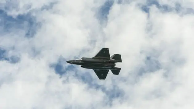 Israel kh&ocirc;ng k&iacute;ch mục ti&ecirc;u ở Syria, 8 binh sỹ thiệt mạng