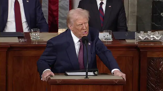 &Ocirc;ng Trump hứa hẹn thu 'h&agrave;ng ngh&igrave;n tỷ USD' cho Mỹ từ thuế