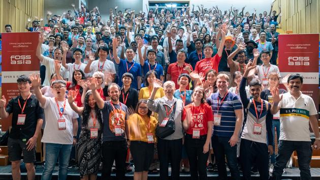 Cập nhật c&ocirc;ng nghệ h&agrave;ng đầu thế giới tại FOSSASIA Summit 2024