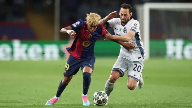 Inter Milan vs Barcelona: Kịch t&iacute;nh chờ t&aacute;i đấu