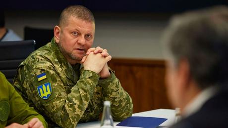 Lời th&uacute; nhận bất ngờ của vị Tổng tư lệnh Ukraine
