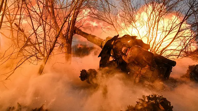 Chiến sự Nga - Ukraine ng&agrave;y 6/2: Ukraine r&uacute;t khỏi Krasnoarmeysk