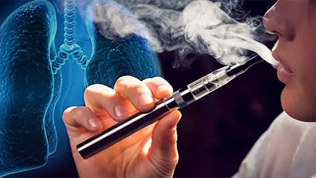 B&eacute; trai 15 tuổi ngộ độc v&igrave; thuốc l&aacute; điện tử