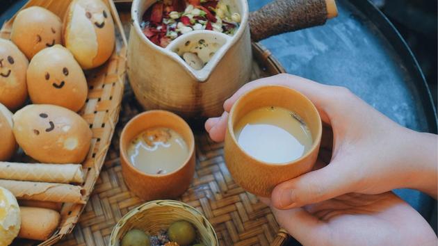 'Tr&agrave; sữa đất nung' tiếp tục cơn sốt ẩm thực ng&agrave;y đ&ocirc;ng