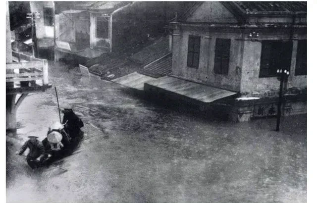 Trận đại hồng thủy năm 1964 ở Miền Trung.