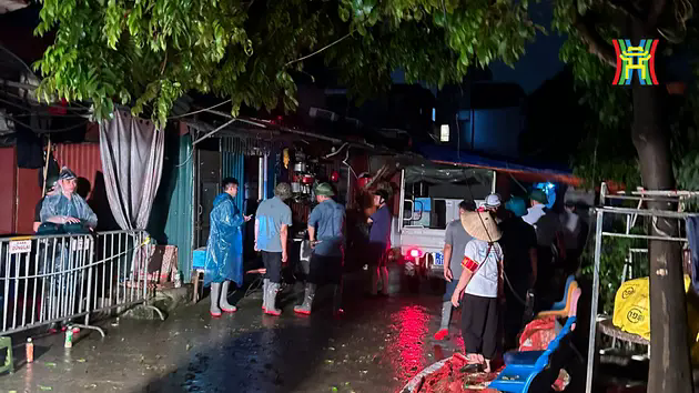 1.059 nh&acirc;n khẩu ở bờ vở s&ocirc;ng Hồng được di dời
