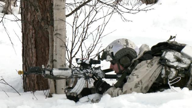 NATO kh&ocirc;ng thể giấu sự hiện diện ở Ukraine