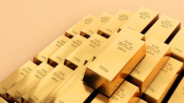 Gi&aacute; v&agrave;ng biến động li&ecirc;n tục, chuy&ecirc;n gia đưa ra cảnh b&aacute;o