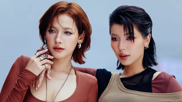 Đ&ocirc;i bạn th&acirc;n Đồng &Aacute;nh Quỳnh, CARA c&ugrave;ng ra mắt MV