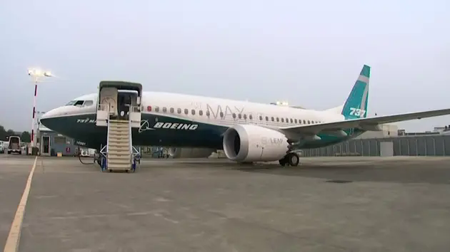 Trung Quốc ngừng mua m&aacute;y bay Boeing?