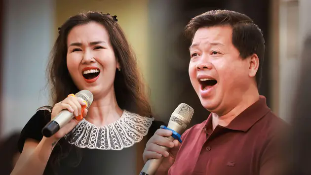 D&agrave;n nghệ sĩ tập luyện cho chương tr&igrave;nh '100 năm B&aacute;o ch&iacute; C&aacute;ch mạng'
