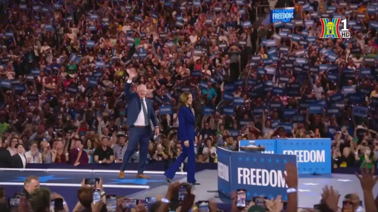 Cử tri trẻ b&agrave;y tỏ sự ủng hộ với b&agrave; Kamala Harris 1