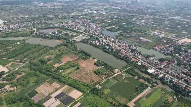 M&ecirc; Linh thu hơn 250 tỷ đồng từ đấu gi&aacute; đất