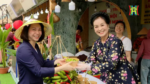 Thưởng thức ẩm thực H&agrave; Nội trong l&ograve;ng Th&agrave;nh phố Hồ Ch&iacute; Minh