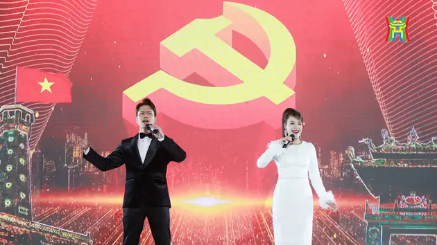 'M&ugrave;a xu&acirc;n đỏ': Chương tr&igrave;nh nghệ thuật đặc biệt ca ngợi Đảng