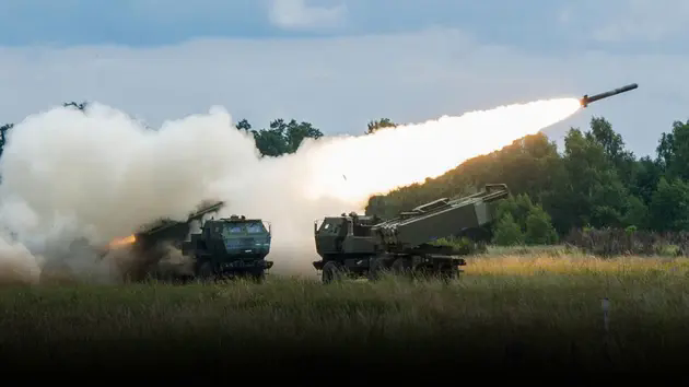 Nga bắn hạ t&ecirc;n lửa HIMARS gần Krasnoarmeysk