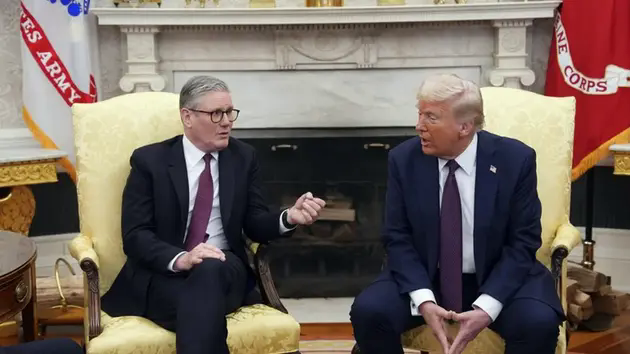 &Ocirc;ng Trump từ chối hỗ trợ khi qu&acirc;n đội Anh tới Ukraine