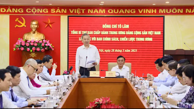 'Tạo sự kết nối hiệu quả hơn giữa thị trường v&agrave;ng trong nước v&agrave; quốc tế'