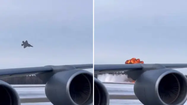 Ti&ecirc;m k&iacute;ch F-35 rơi tự do, nổ tung ở căn cứ Alaska