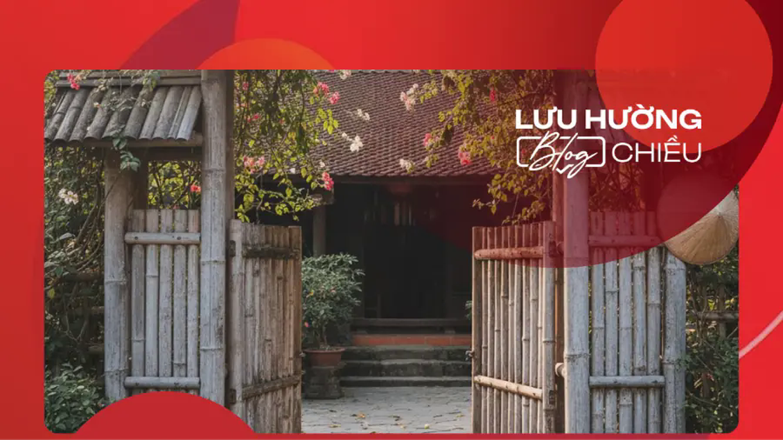 Cổng tre nhà cũ