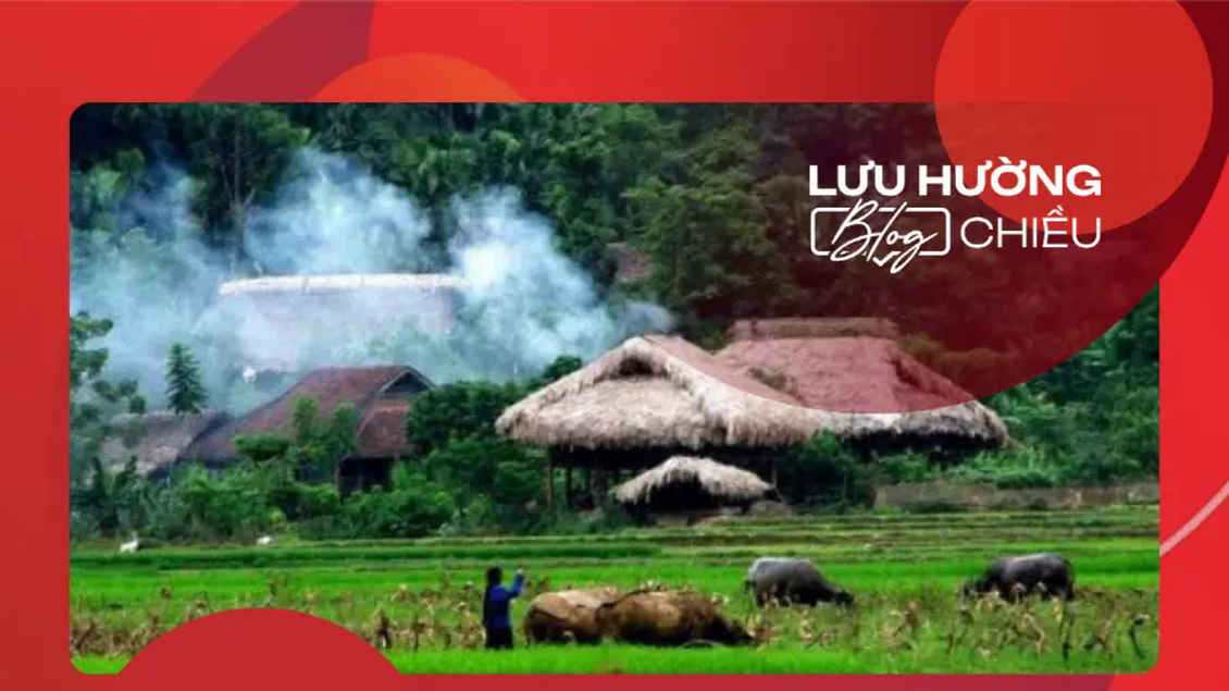 Khói lam chiều neo giữ hồn quê