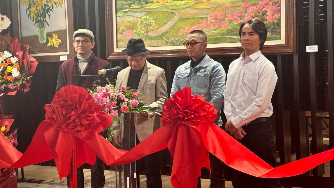 Không gian du xuân nghệ thuật qua triển lãm hội họa 'Chào Xuân Bính Ngọ 2026'