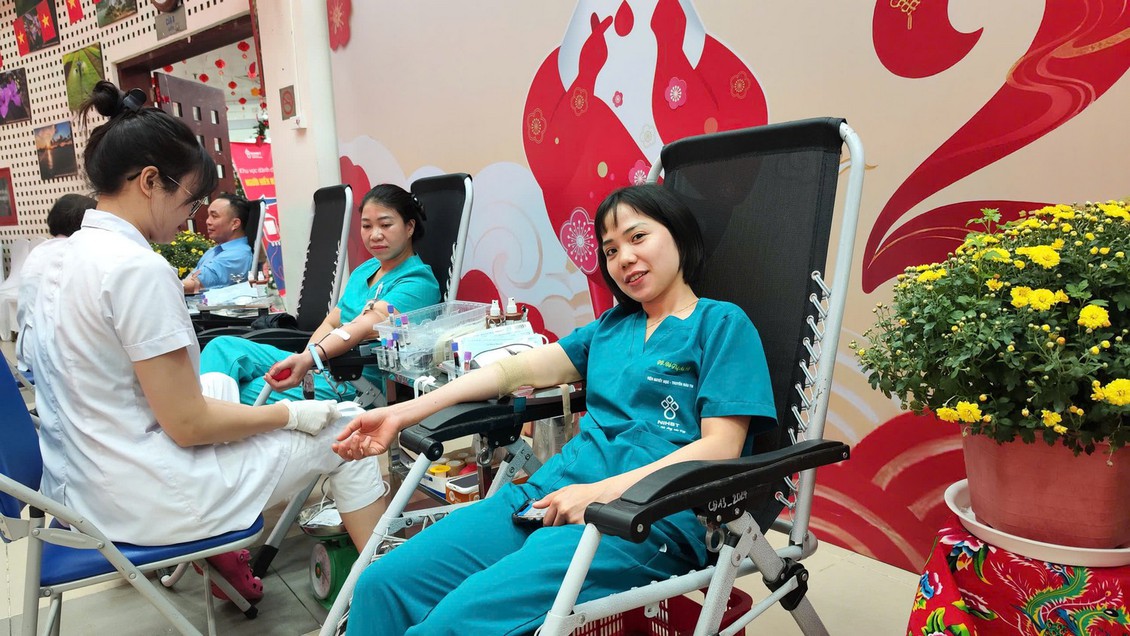 Hiến máu đầu xuân nhân lên hạnh phúc