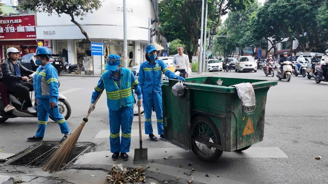 Giữ nhịp thu gom rác thải trong những ngày Tết