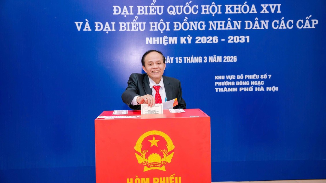 Lá phiếu cử tri - ngày hội đoàn kết toàn dân tộc