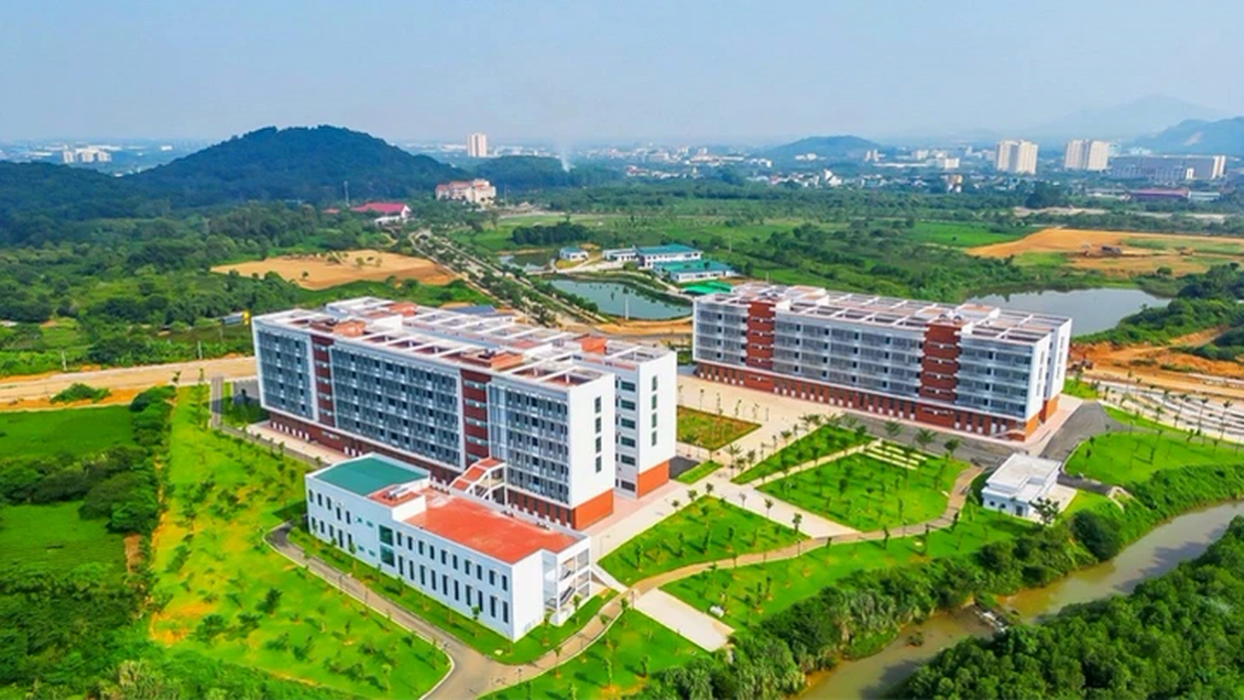 Di dời đại học ra khỏi nội đô