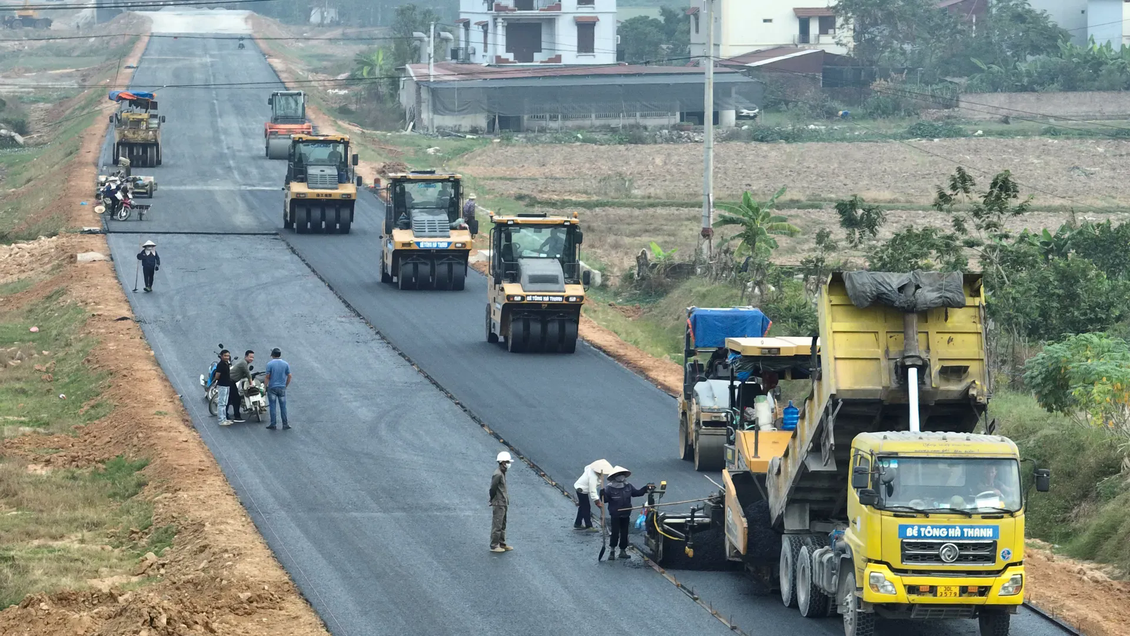 Hà Nội thúc giải ngân đầu tư công, tạo đà tăng trưởng
