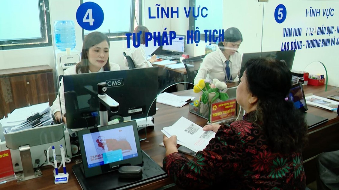 Đưa cải cách hành chính vào cuộc sống: Phải bắt đầu từ cấp cơ sở