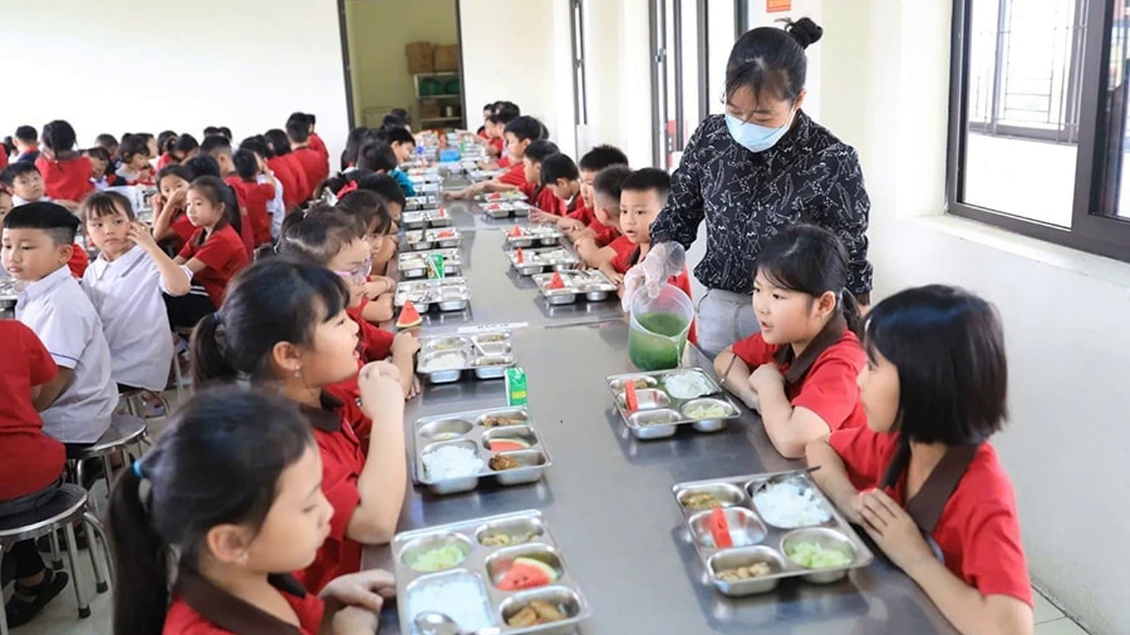 Kết nối mắt xích trách nhiệm - Lá chắn cho thực phẩm học đường