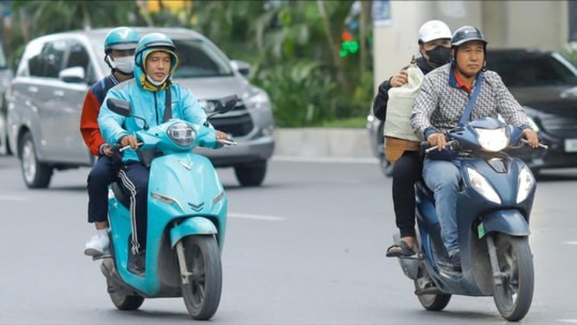 Hà Nội dự kiến dành hơn 1.000 tỷ đồng hỗ trợ người nghèo chuyển đổi xe điện