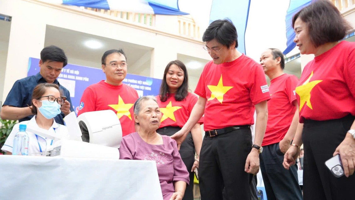 Hà Nội xây dựng lá chắn an sinh y tế toàn diện
