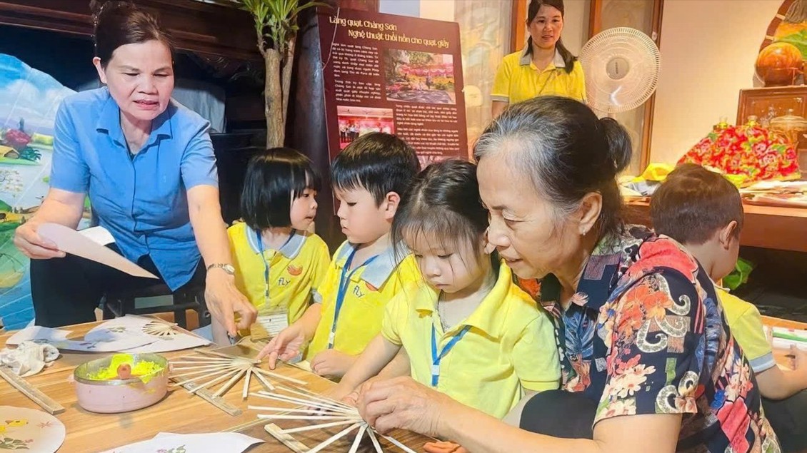 Khai thác tiềm năng du lịch làng nghề ở Hà Nội