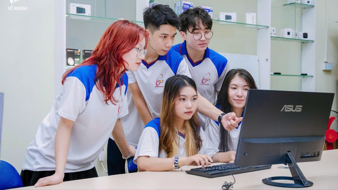 Hơn một nửa thí sinh chọn STEM: Chính sách học bổng tiếp sức ngành chiến lược