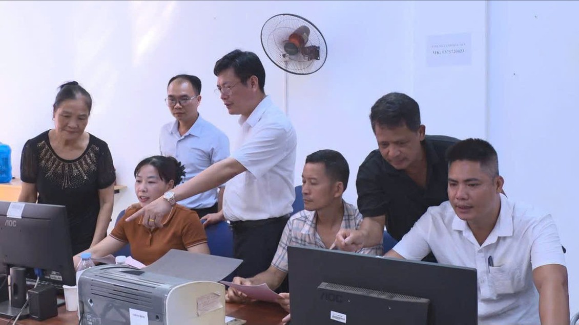 Chính quyền hai cấp: Trao quyền đi đôi với nâng cao trách nhiệm phục vụ nhân dân