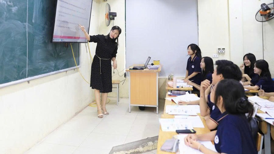 Từ dạy ngoại ngữ đến xây dựng môi trường ngoại ngữ