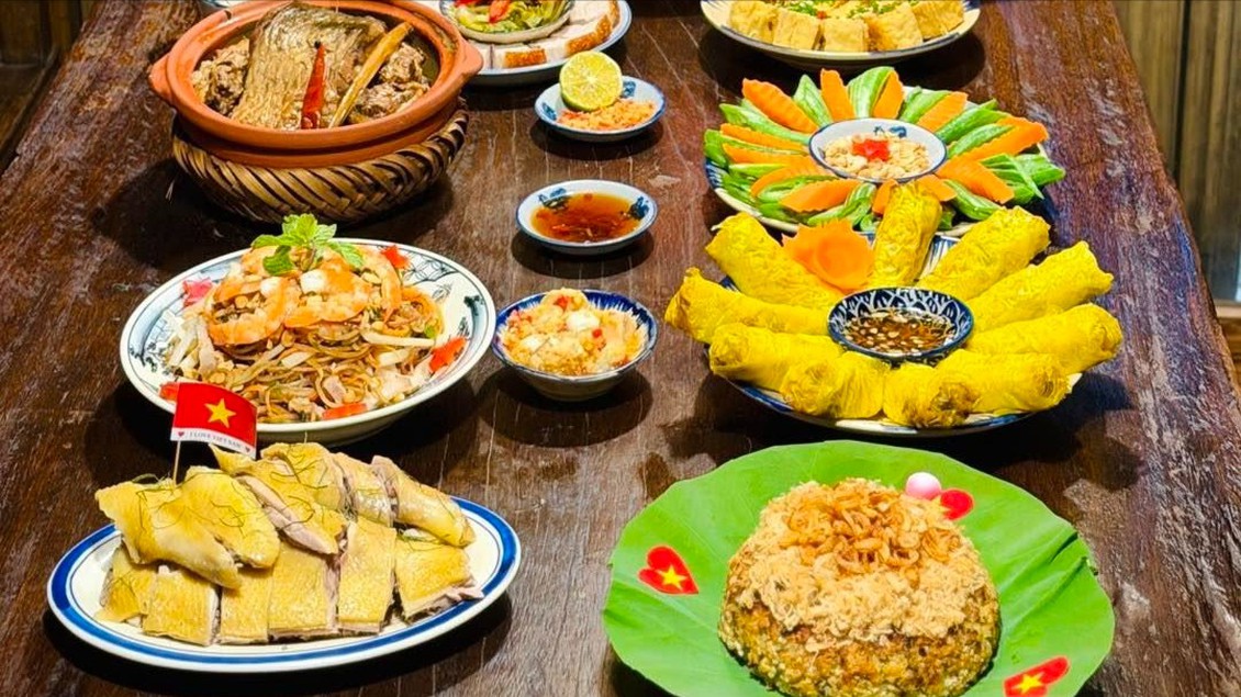 Phường Sơn Tây phát triển du lịch văn hóa ẩm thực
