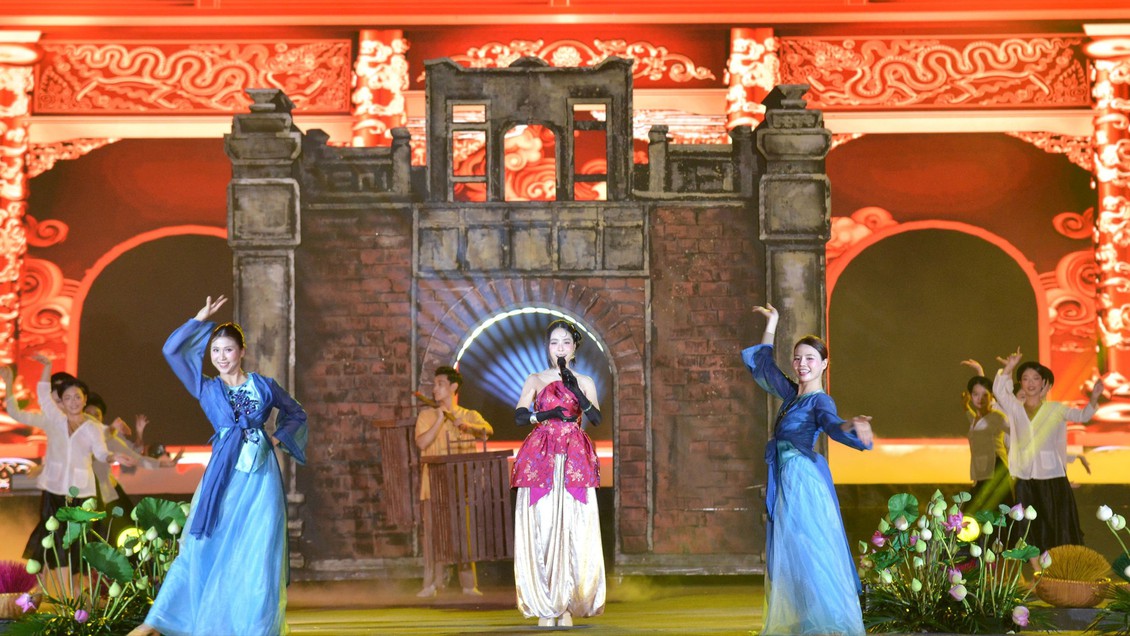 Nghệ sĩ trẻ mang sắc màu mới đến Festival Thăng Long – Hà Nội