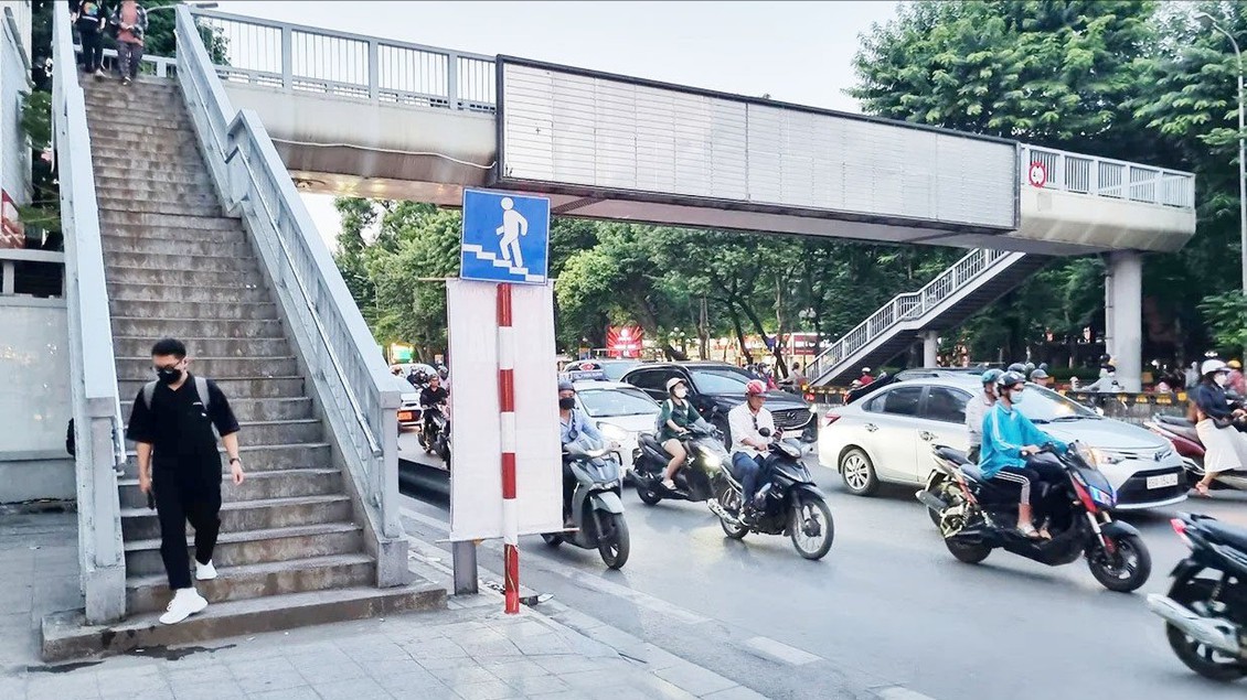 Hầm, cầu đi bộ: Đầu tư đúng, sử dụng hiệu quả