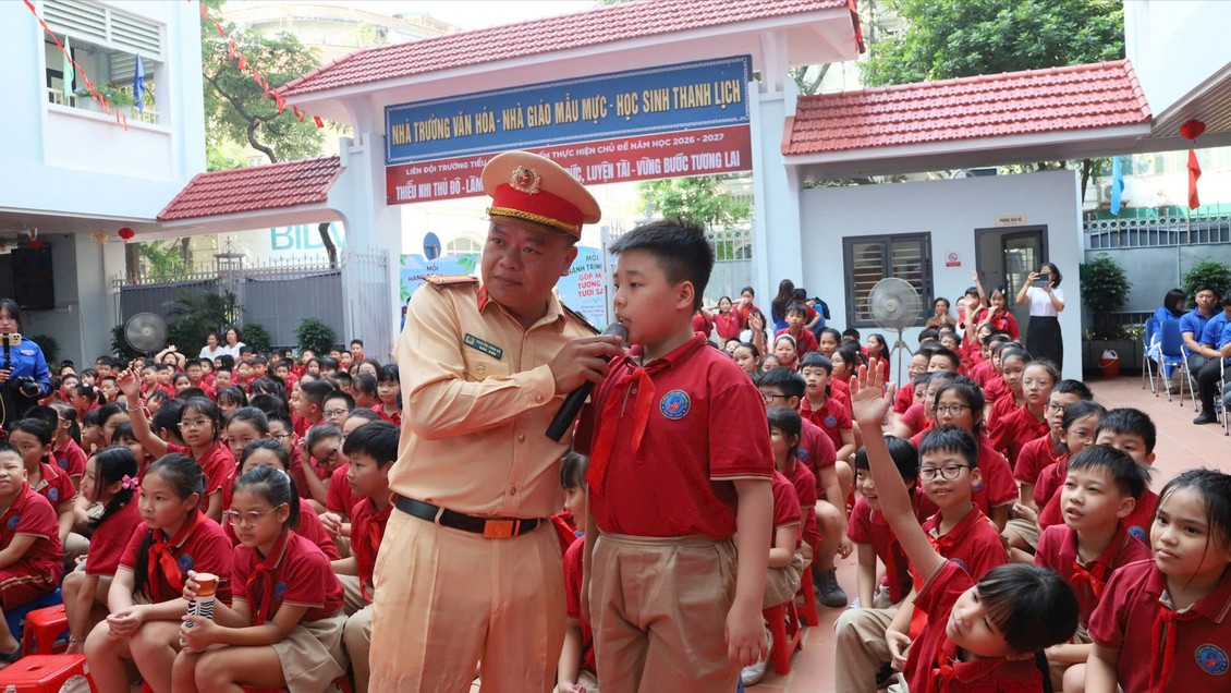 Đa dạng các hình thức tuyên truyền Luật An toàn giao thông