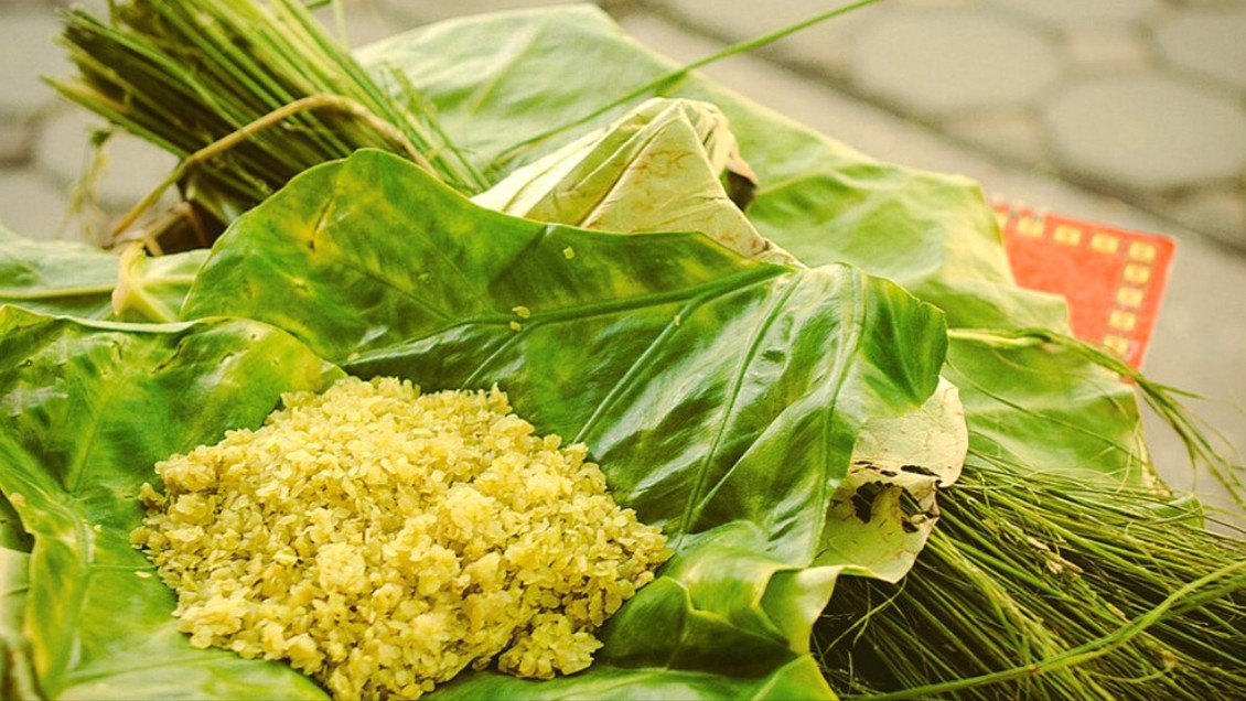 Cốm Hà Nội – Thức quà nổi tiếng mùa thu