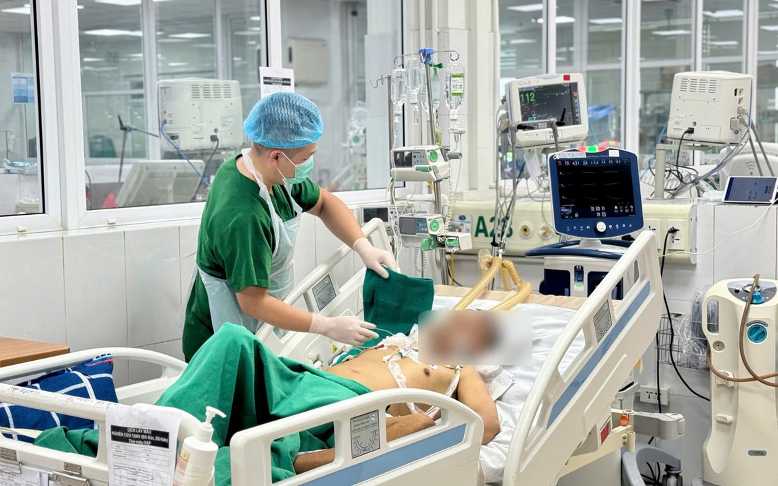 Trở về từ Congo, người đàn ông 46 tuổi mắc sốt rét nặng