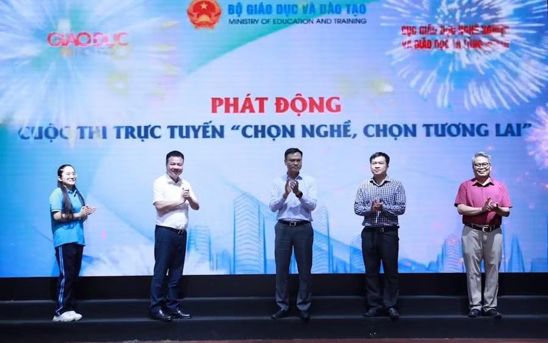 Lan tỏa giá trị nghề nghiệp, đưa chuyển đổi số đến gần cộng đồng