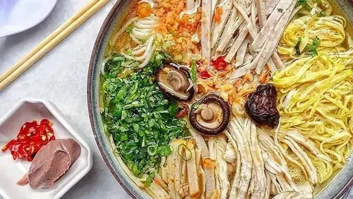 Bún thang, thức quà tinh tế của Hà Nội