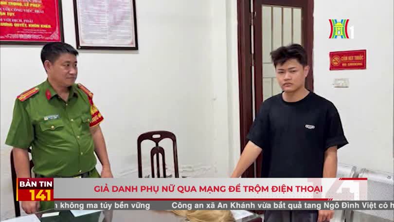 Giả danh phụ nữ qua mạng để trộm điện thoại